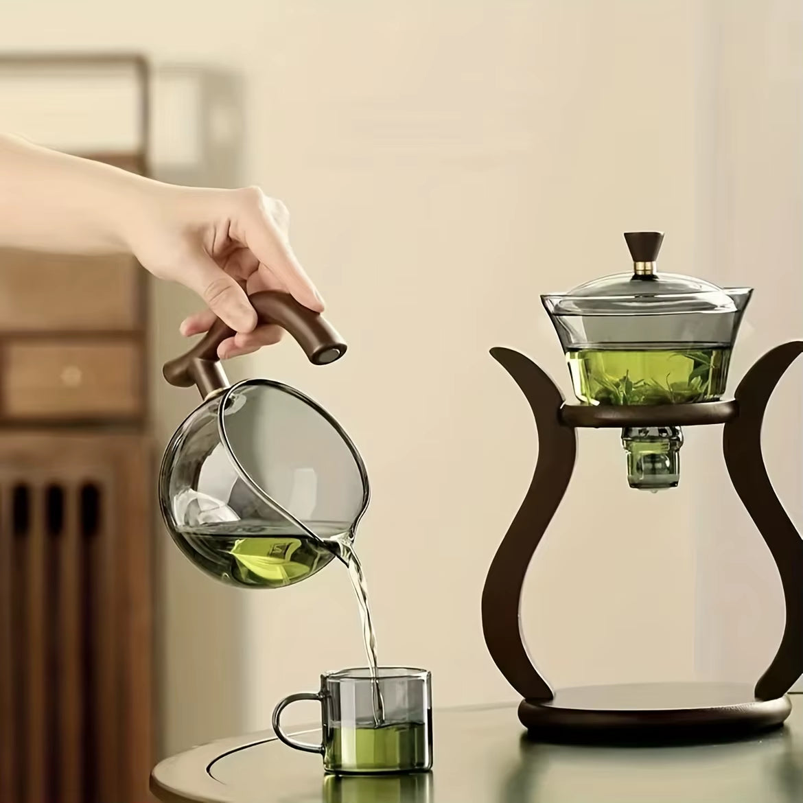 Lazy Kung Fu Glass Tea Set Semi Automatic Drip with Infuser Glass Teapot Set Magnetic Switch Teapot Teacup Set Glassware